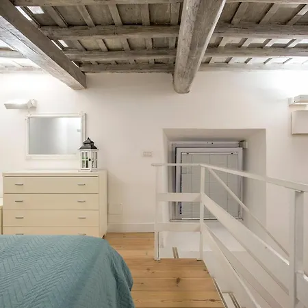 Apartamento Holidays Teatro Pace