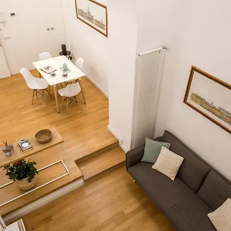 Holidays Teatro Pace Apartamento