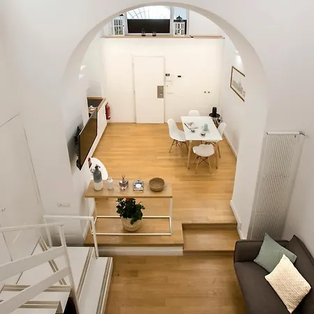 Apartamento Holidays Teatro Pace Roma