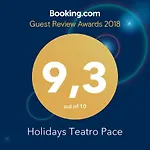 Holidays Teatro Pace 아파트 *