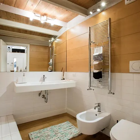 Holidays Teatro Pace Apartment Rome