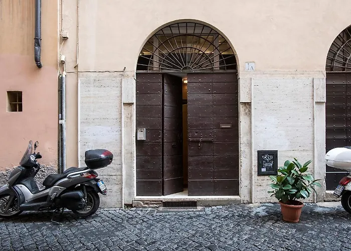 Holidays Teatro Pace ローマ